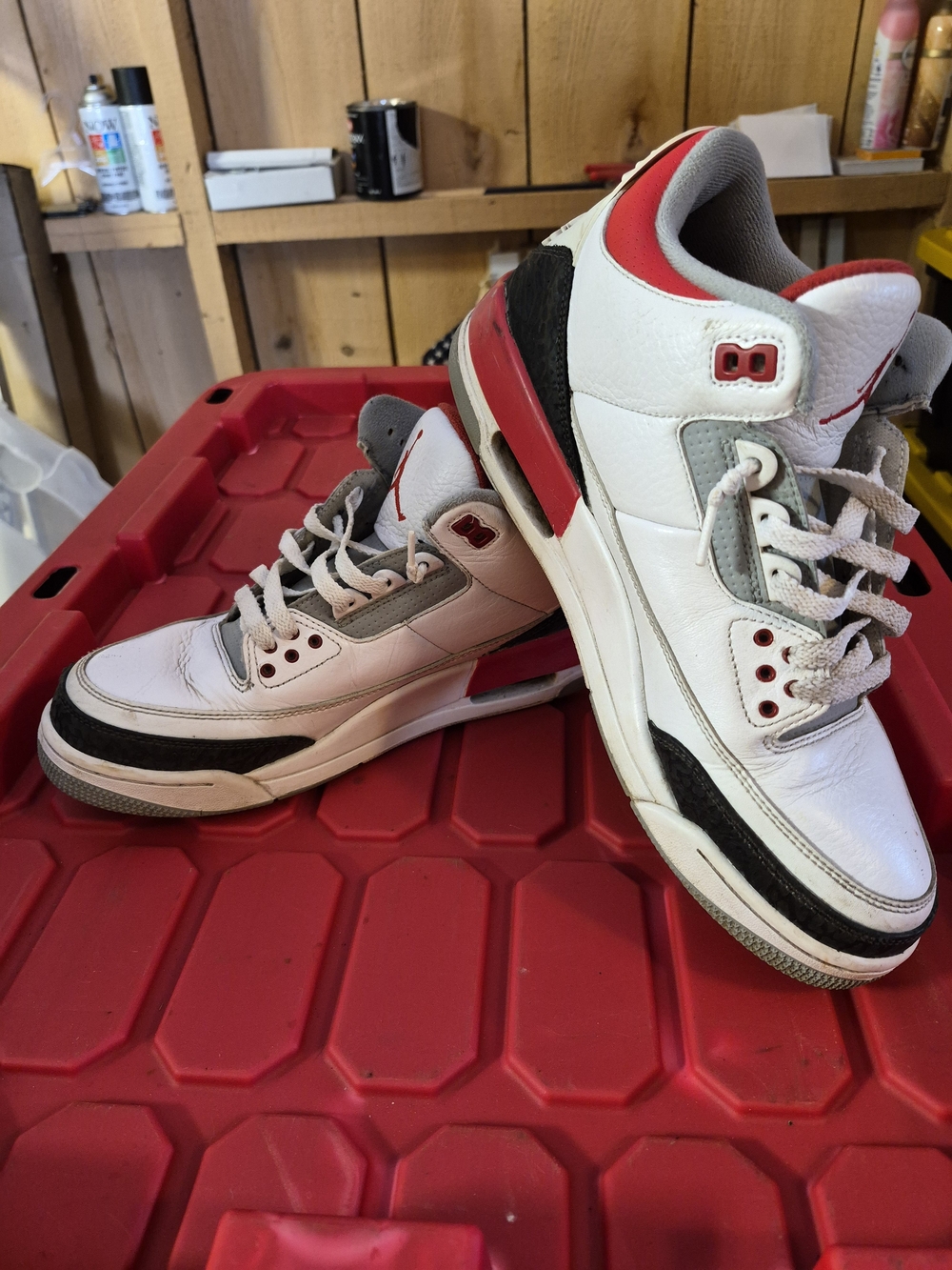 Jordan Men’s White Black and Red Retro Basketball Sneakers
